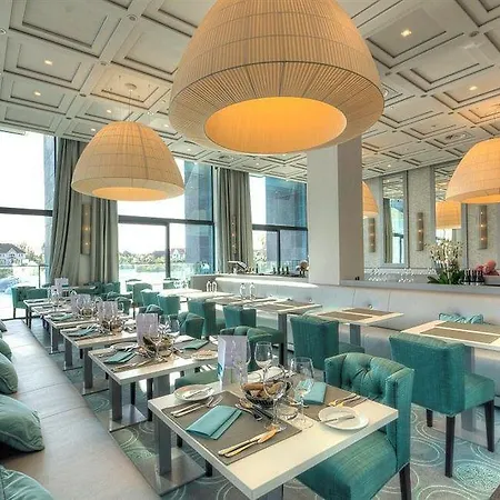 Hotel La Reserve Resort